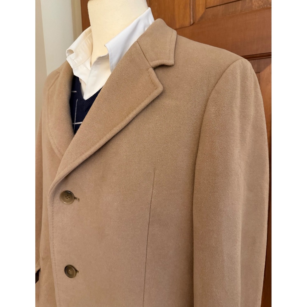 VTG Richman Bros. Men's Overcoat Size 44R Camel Three-Button Career Outerwear